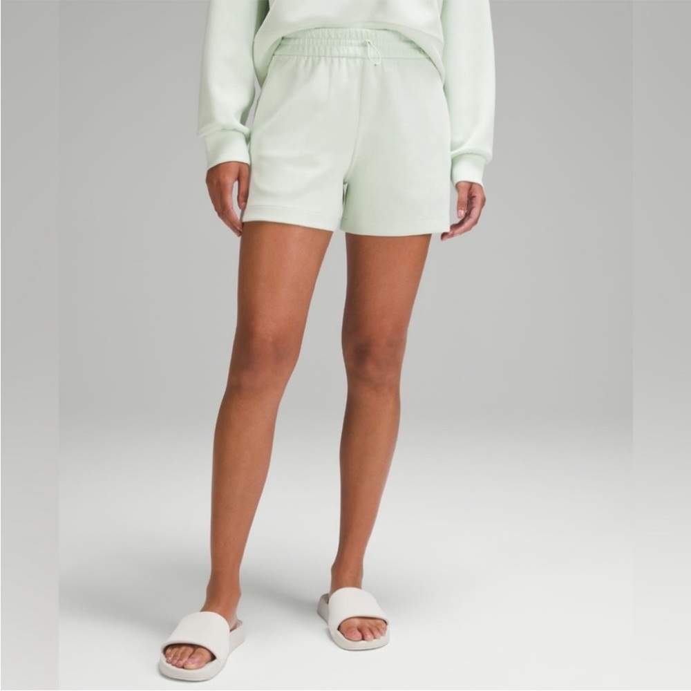 Lululemon softstreme shorts